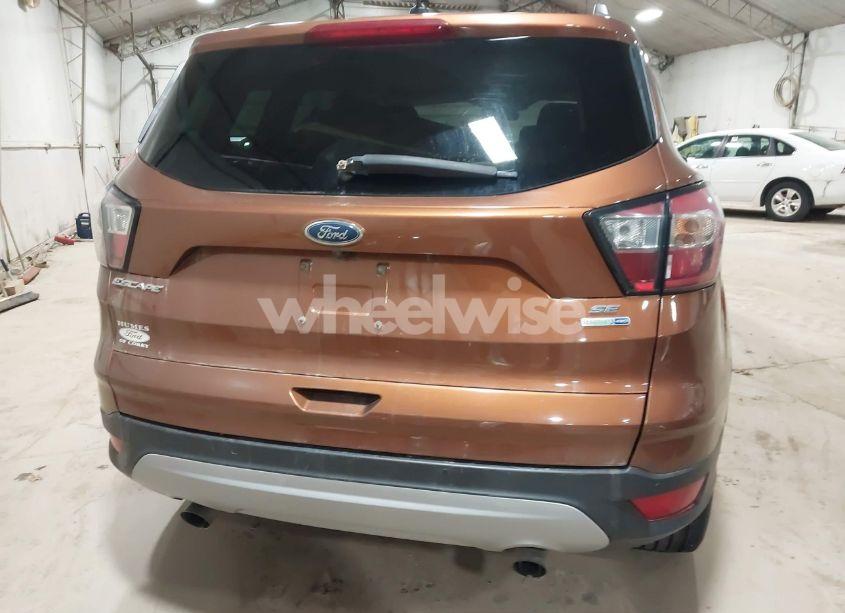 Photo 17 of 2017 Ford Escape SE (VIN 1FMCU9GDXHUE89392)