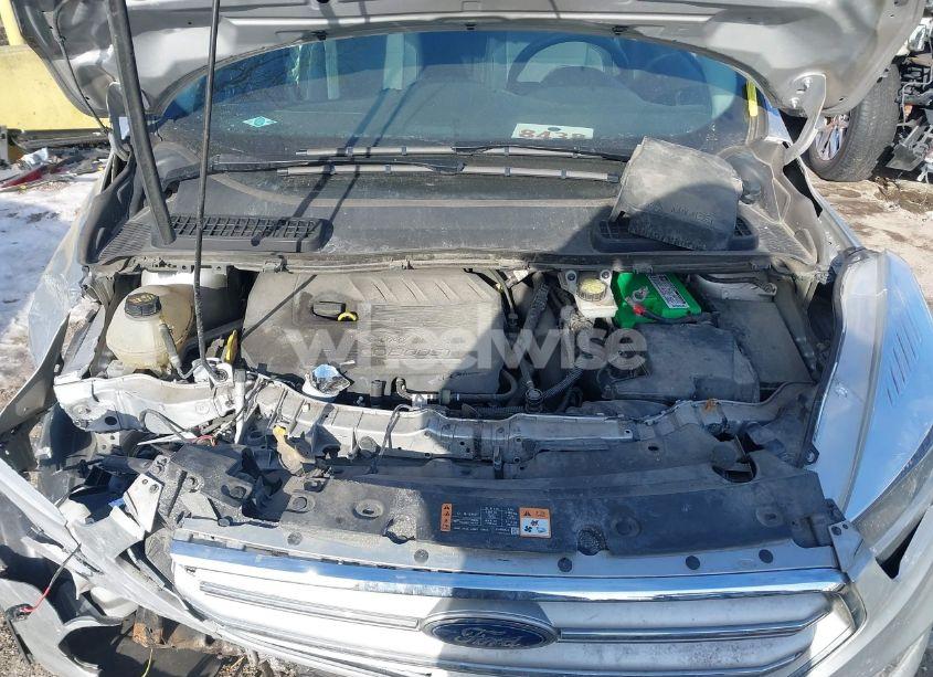 Photo 10 of 2017 Ford Escape SE (VIN 1FMCU9GDXHUE90509)