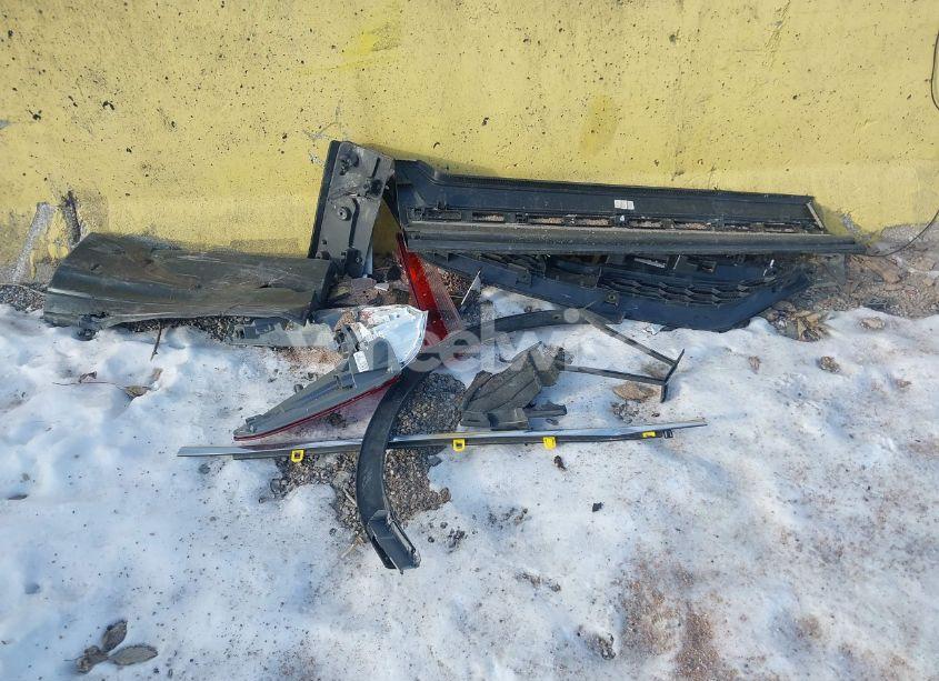 Photo 12 of 2017 Ford Escape SE (VIN 1FMCU9GDXHUE90509)