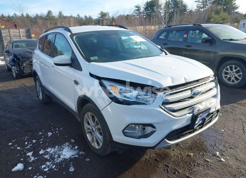 Photo 13 of 2018 Ford Escape SE (VIN 1FMCU9GDXJUA75857)