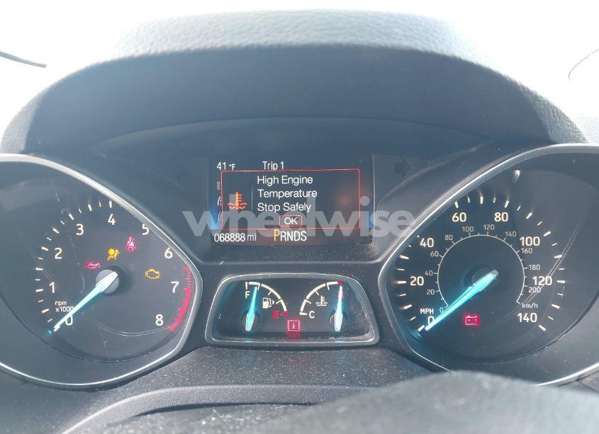 Photo 7 of 2018 Ford Escape SE (VIN 1FMCU9GDXJUA75857)