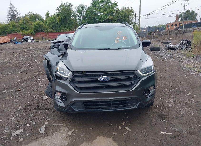 Photo 12 of 2018 Ford Escape SE (VIN 1FMCU9GDXJUA82968)