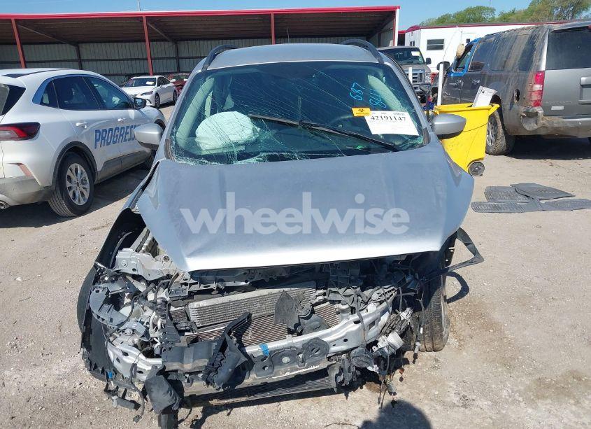 Photo 12 of 2018 Ford Escape SE (VIN 1FMCU9GDXJUB15306)