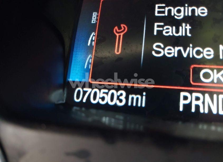 Photo 15 of 2018 Ford Escape SE (VIN 1FMCU9GDXJUB15306)