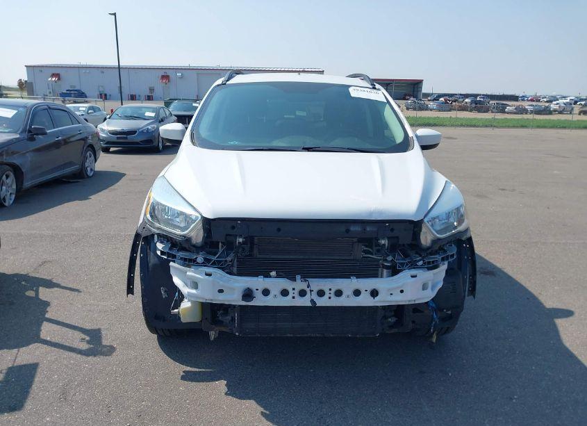 Photo 12 of 2018 Ford Escape SE (VIN 1FMCU9GDXJUB25723)