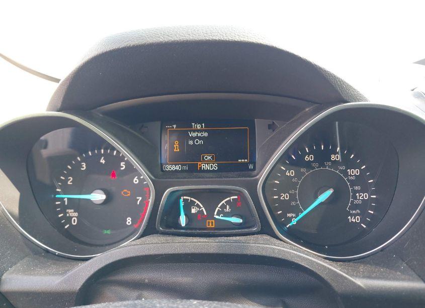 Photo 7 of 2018 Ford Escape SE (VIN 1FMCU9GDXJUB25723)