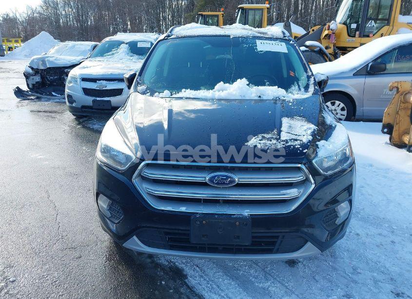 Photo 12 of 2018 Ford Escape SE (VIN 1FMCU9GDXJUB92211)
