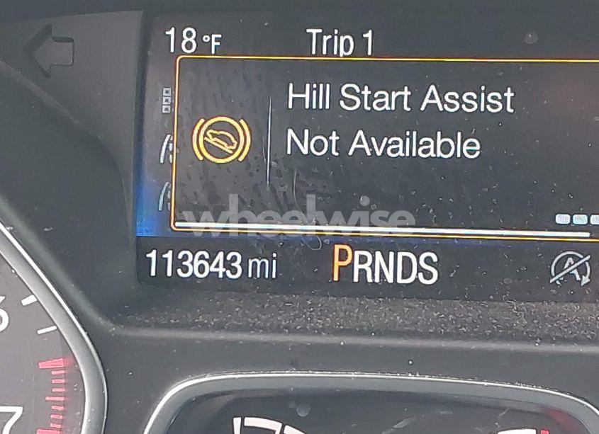 Photo 15 of 2018 Ford Escape SE (VIN 1FMCU9GDXJUC26390)