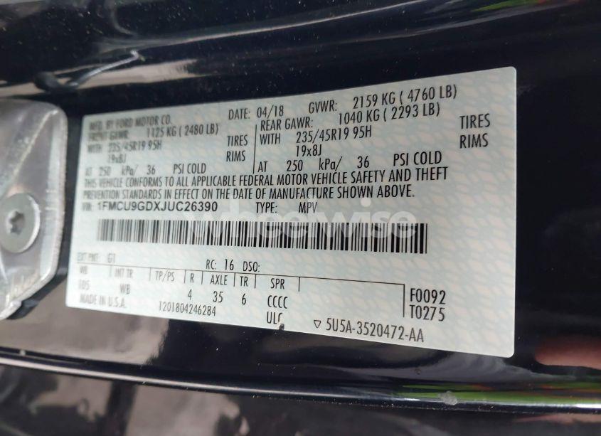 Photo 9 of 2018 Ford Escape SE (VIN 1FMCU9GDXJUC26390)