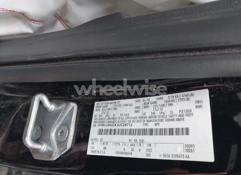 Photo 9 of 2018 Ford Escape SE (VIN 1FMCU9GDXJUC29712)