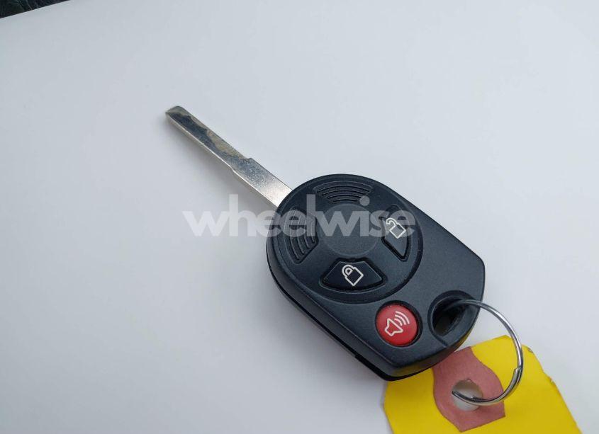 Photo 11 of 2018 Ford Escape SE (VIN 1FMCU9GDXJUC99453)