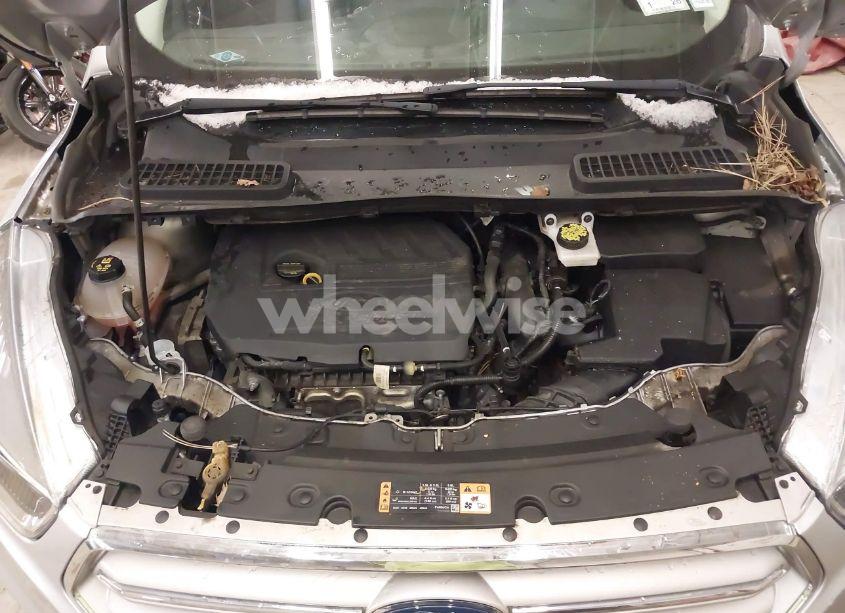 Photo 10 of 2018 Ford Escape SE (VIN 1FMCU9GDXJUD12640)