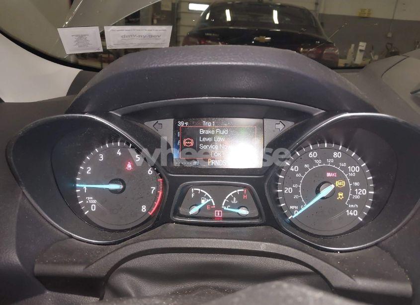 Photo 7 of 2018 Ford Escape SE (VIN 1FMCU9GDXJUD12640)