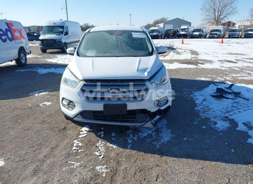 Photo 12 of 2018 Ford Escape SE (VIN 1FMCU9GDXJUD60882)