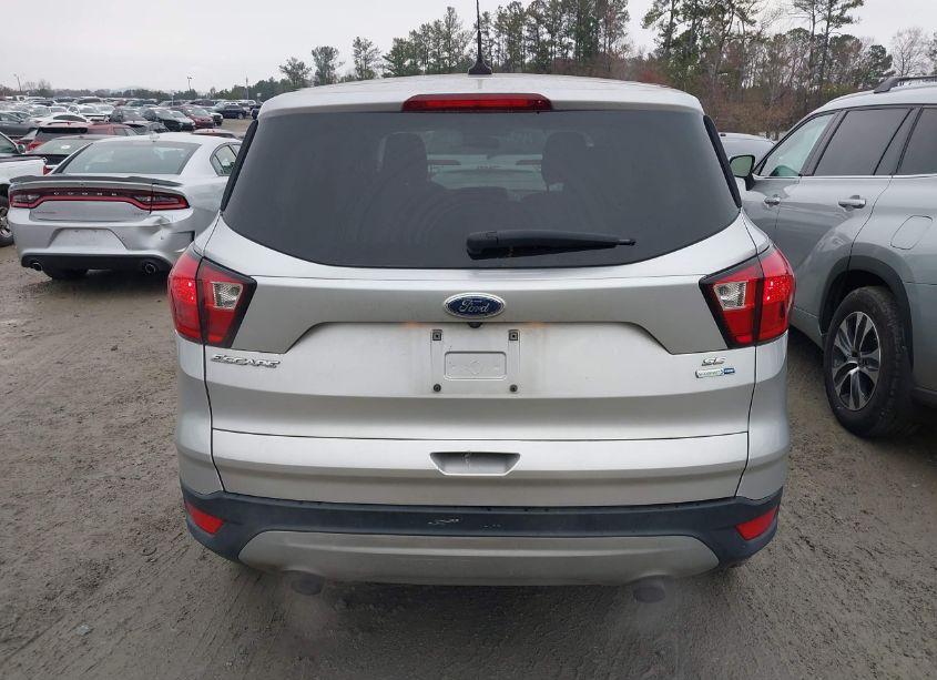 Photo 16 of 2019 Ford Escape SE (VIN 1FMCU9GDXKUA09133)