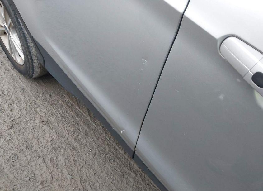 Photo 6 of 2019 Ford Escape SE (VIN 1FMCU9GDXKUA09133)