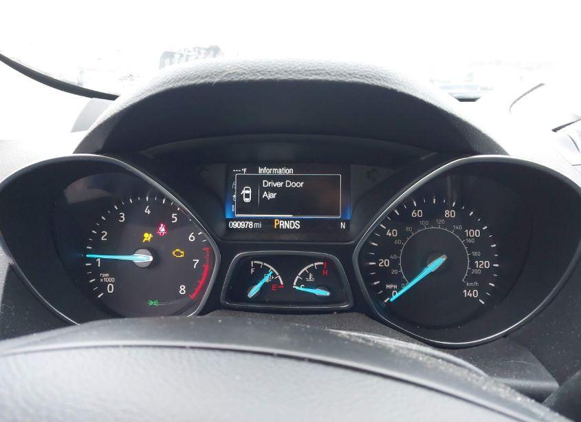 Photo 7 of 2019 Ford Escape SE (VIN 1FMCU9GDXKUA48269)