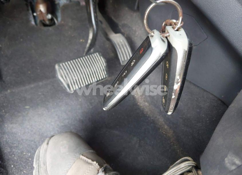 Photo 11 of 2019 Ford Escape SE (VIN 1FMCU9GDXKUA64679)