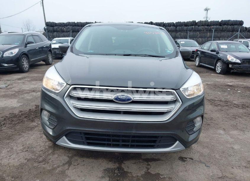 Photo 11 of 2019 Ford Escape SE (VIN 1FMCU9GDXKUA66917)