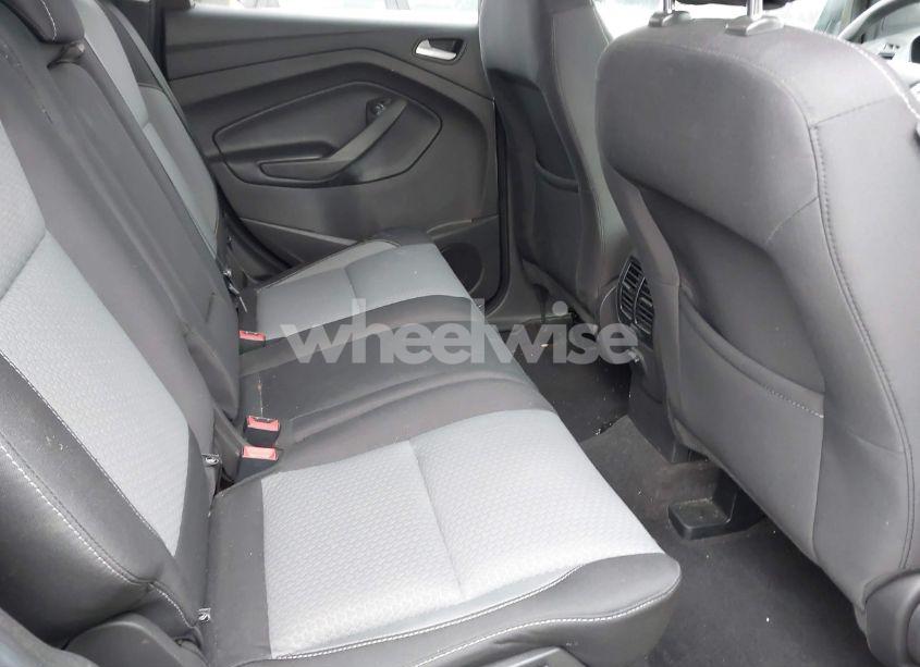 Photo 8 of 2019 Ford Escape SE (VIN 1FMCU9GDXKUA66917)