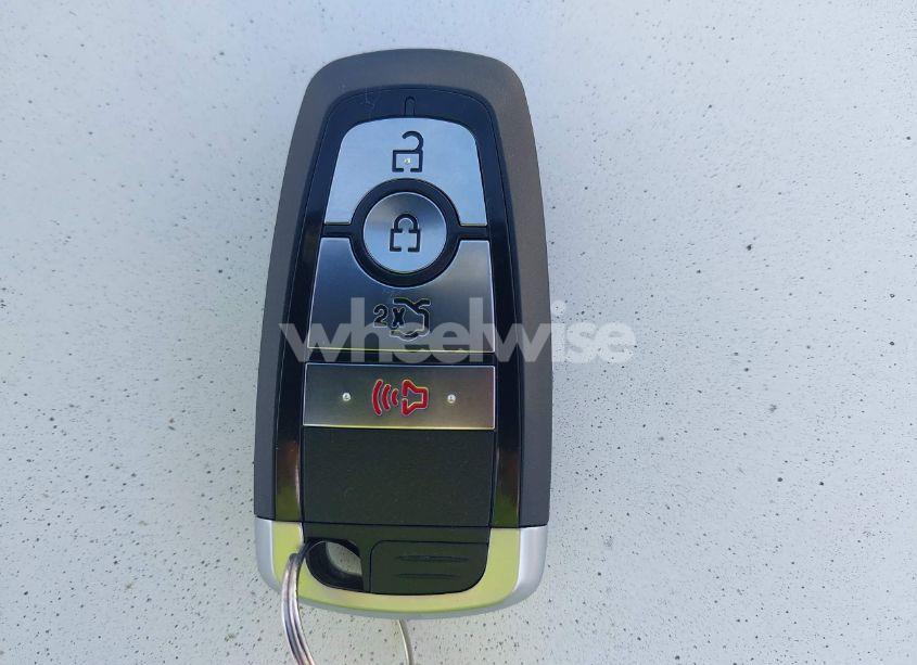 Photo 11 of 2019 Ford Escape SE (VIN 1FMCU9GDXKUB63437)