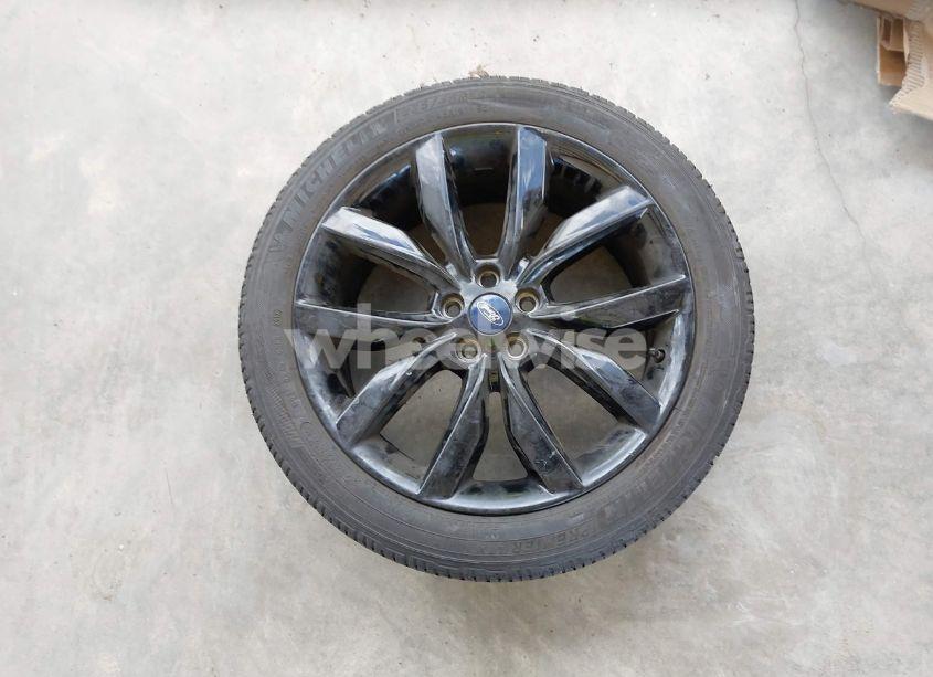 Photo 12 of 2019 Ford Escape SE (VIN 1FMCU9GDXKUB63437)