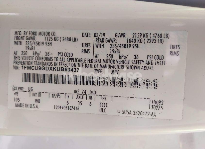 Photo 9 of 2019 Ford Escape SE (VIN 1FMCU9GDXKUB63437)