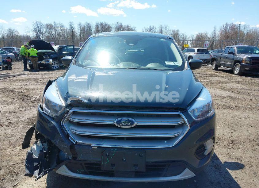 Photo 12 of 2019 Ford Escape SE (VIN 1FMCU9GDXKUC06609)