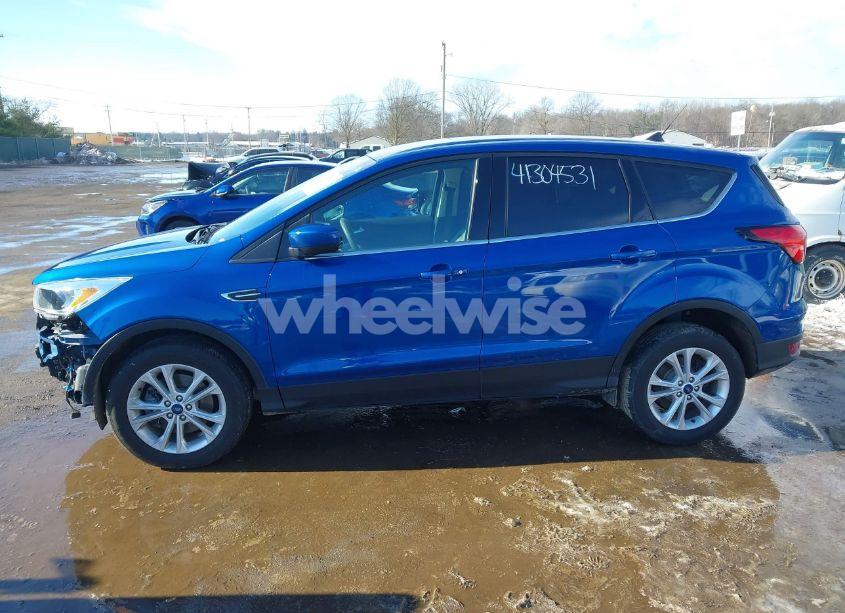 Photo 15 of 2019 Ford Escape SE (VIN 1FMCU9GDXKUC47662)