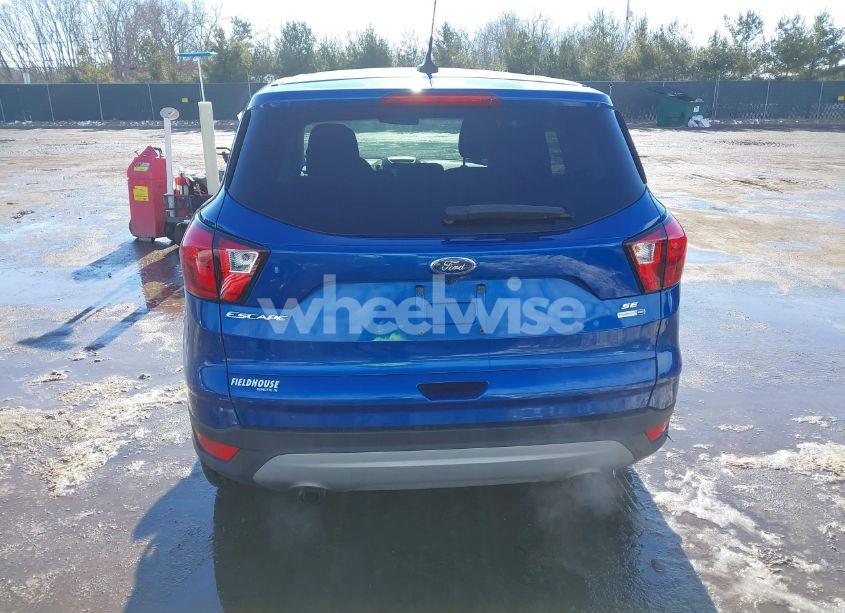 Photo 17 of 2019 Ford Escape SE (VIN 1FMCU9GDXKUC47662)