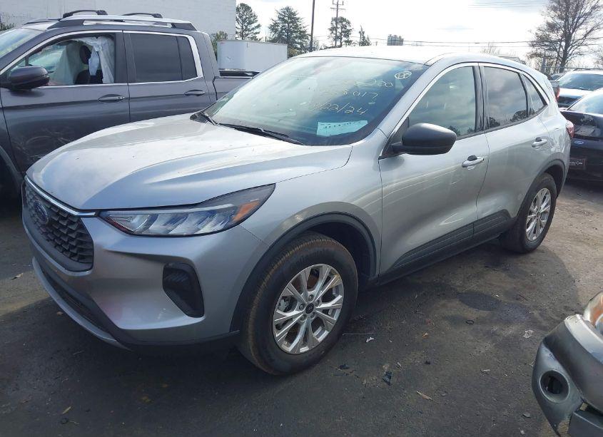 Photo 2 of 2023 Ford Escape ACTIVE (VIN 1FMCU9GN0PUB28017)