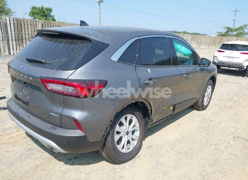 Photo 4 of 2024 Ford Escape ACTIVE (VIN 1FMCU9GN0RUB39361)