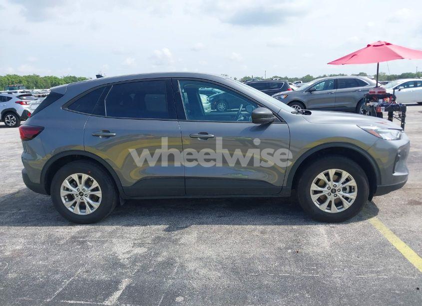Photo 13 of 2025 Ford Escape ACTIVE (VIN 1FMCU9GN0SUA58656)