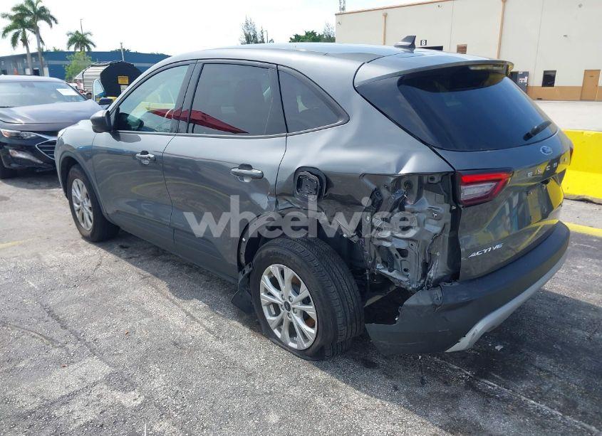 Photo 3 of 2025 Ford Escape ACTIVE (VIN 1FMCU9GN0SUA58656)