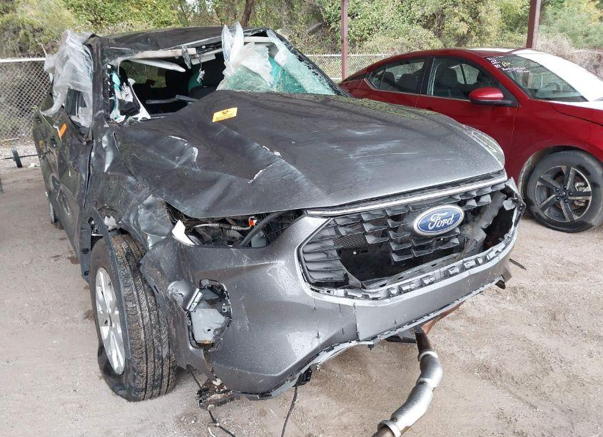 Photo 6 of 2024 Ford Escape ACTIVE (VIN 1FMCU9GN1RUA24767)