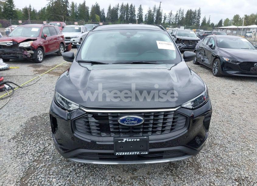 Photo 13 of 2024 Ford Escape ACTIVE (VIN 1FMCU9GN1RUB27879)