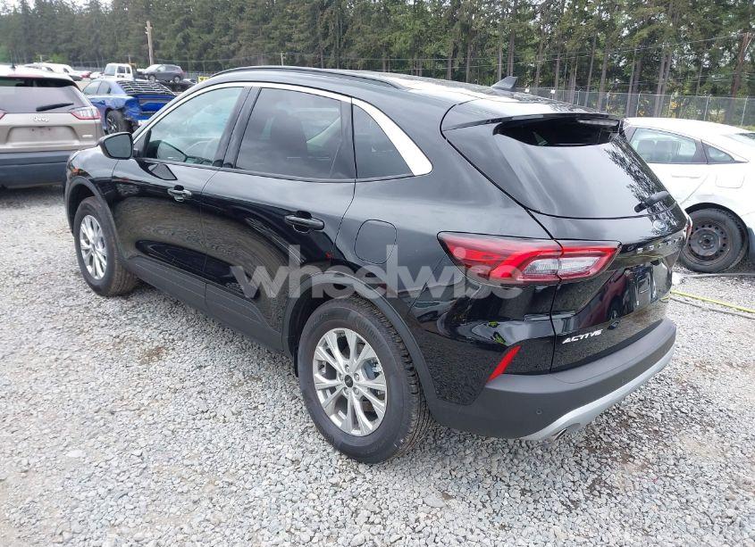 Photo 3 of 2024 Ford Escape ACTIVE (VIN 1FMCU9GN1RUB27879)