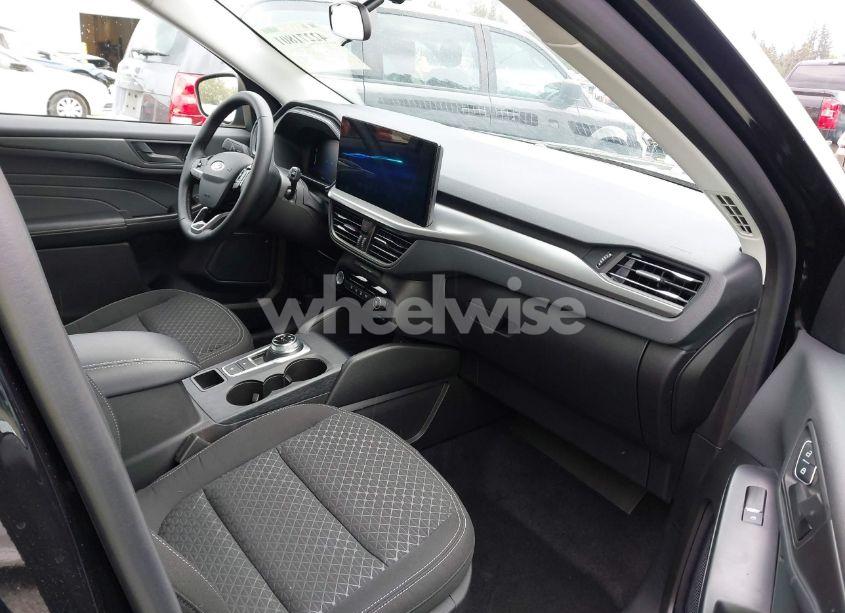 Photo 5 of 2024 Ford Escape ACTIVE (VIN 1FMCU9GN1RUB27879)