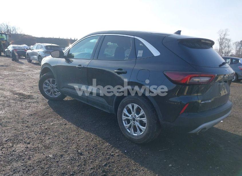 Photo 3 of 2024 Ford Escape ACTIVE (VIN 1FMCU9GN1RUB60560)