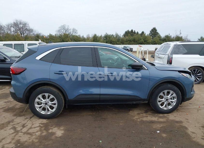 Photo 14 of 2023 Ford Escape ACTIVE (VIN 1FMCU9GN2PUB29833)