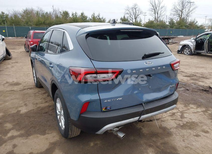 Photo 3 of 2023 Ford Escape ACTIVE (VIN 1FMCU9GN2PUB29833)