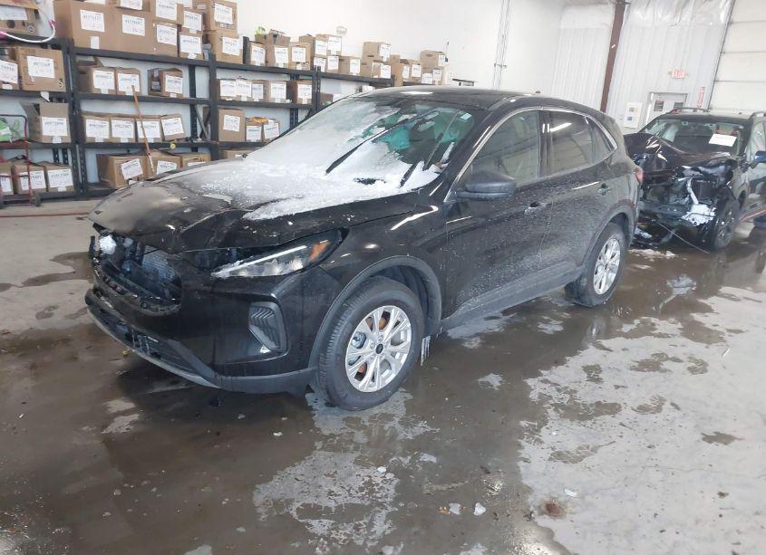Photo 2 of 2024 Ford Escape ACTIVE (VIN 1FMCU9GN2RUA28018)