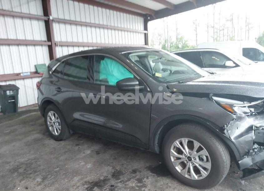 Photo 13 of 2024 Ford Escape ACTIVE (VIN 1FMCU9GN2RUA38595)
