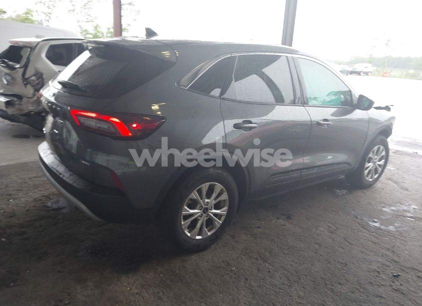 Photo 4 of 2024 Ford Escape ACTIVE (VIN 1FMCU9GN2RUA38595)