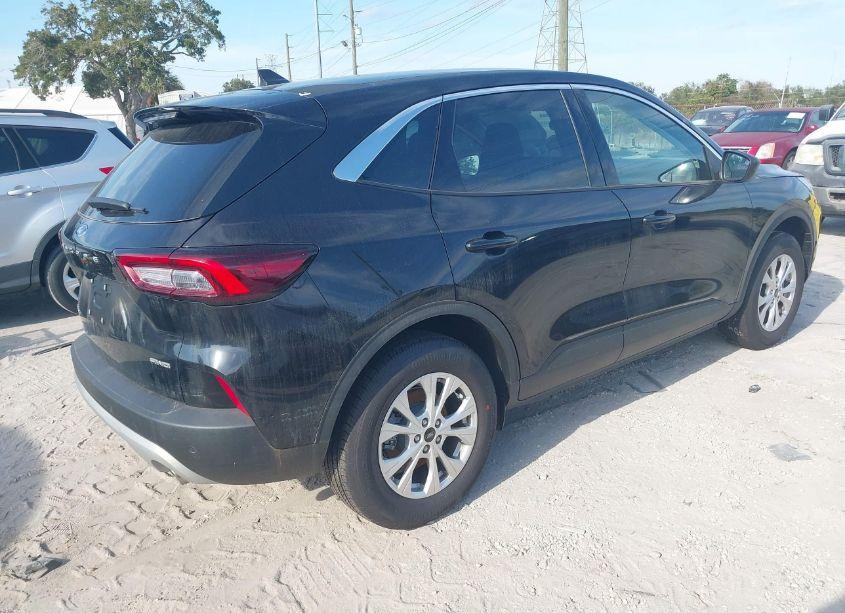 Photo 4 of 2024 Ford Escape ACTIVE (VIN 1FMCU9GN2RUB10587)