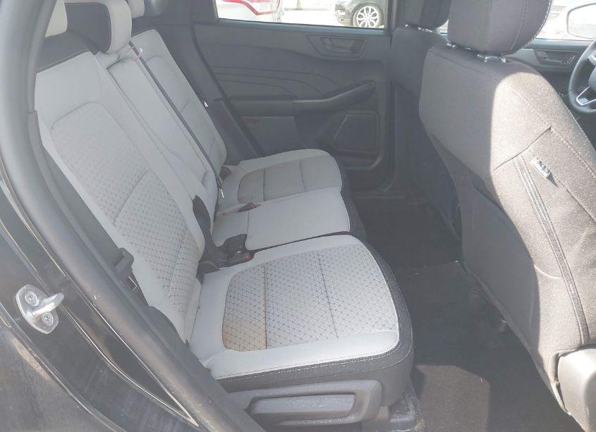 Photo 8 of 2024 Ford Escape ACTIVE (VIN 1FMCU9GN2RUB10587)