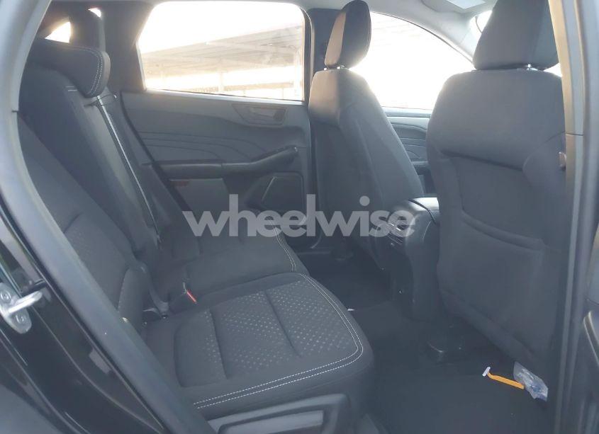 Photo 8 of 2025 Ford Escape ACTIVE (VIN 1FMCU9GN2SUA82411)