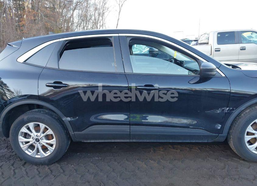 Photo 14 of 2023 Ford Escape ACTIVE (VIN 1FMCU9GN3PUA11757)