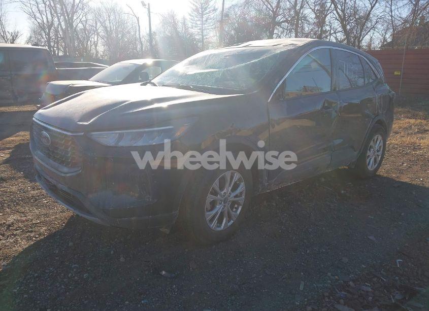 Photo 2 of 2023 Ford Escape ACTIVE (VIN 1FMCU9GN3PUA17199)