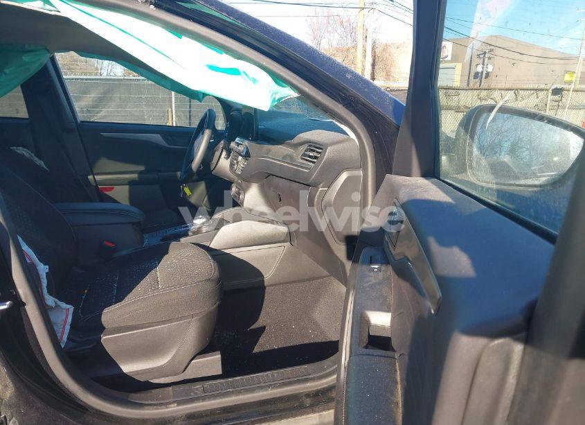 Photo 5 of 2023 Ford Escape ACTIVE (VIN 1FMCU9GN3PUA17199)